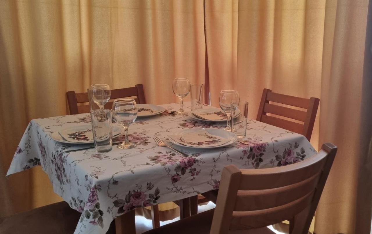 Pirin Golf Private Apartments & Studios Razlog Exteriör bild